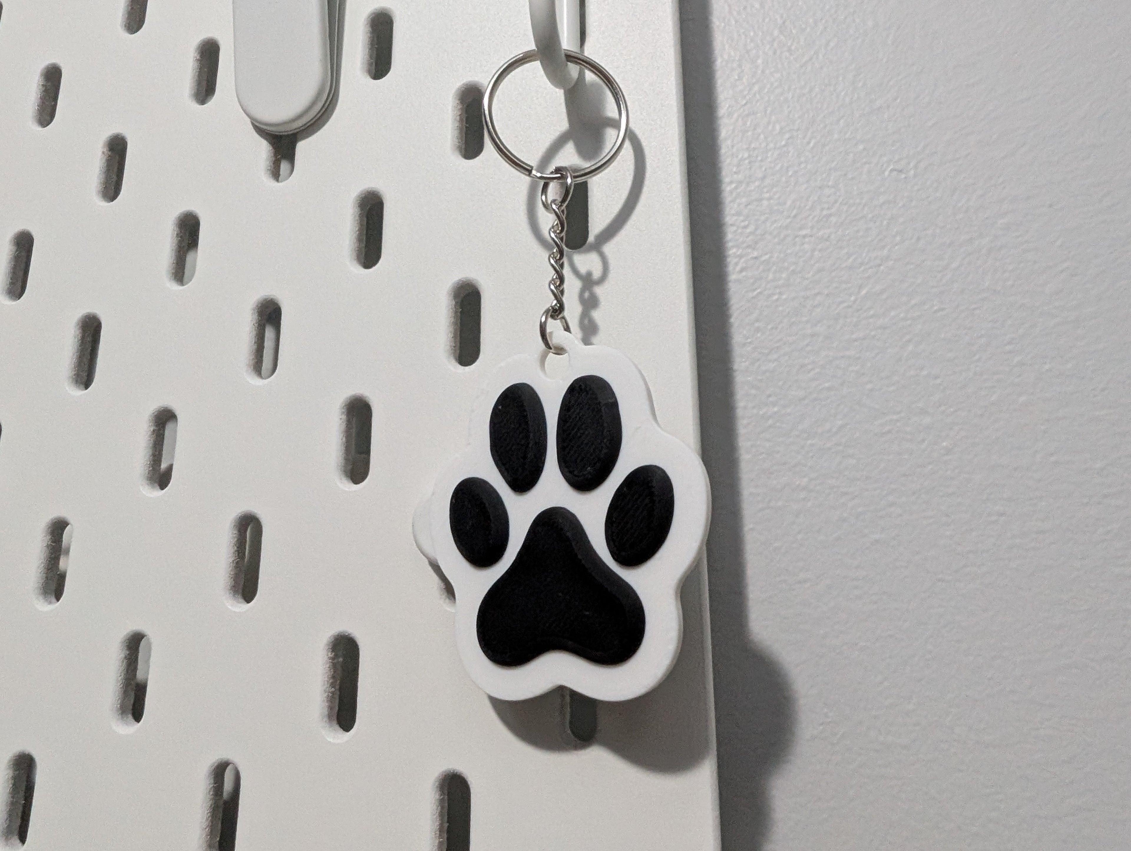 Porte-clés patte de chien